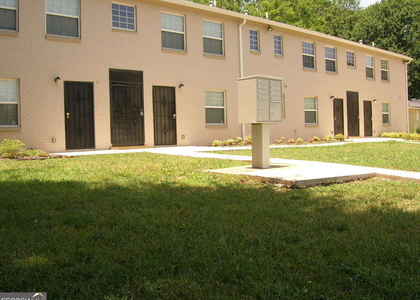 260 Elm Street Nw - Photo 1