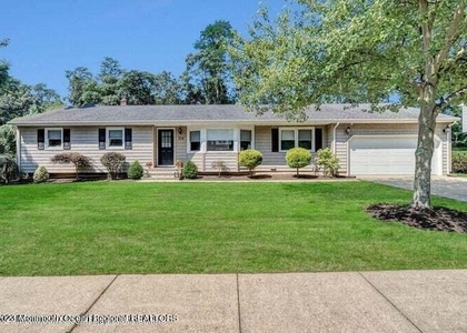 104 Orange Street - Photo 1