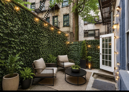 Hudson Street & 8th Avenue - Photo 1