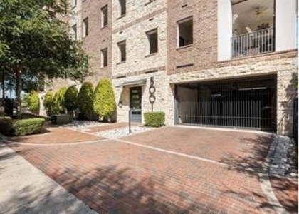 5001 Meridian Lane - Photo 1