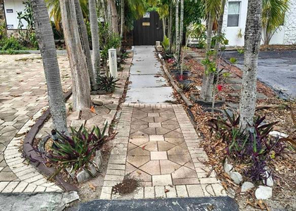 5741 Sw 24th Avenue - Photo 1