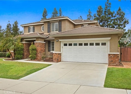 823 Canterbury Lane - Photo 1