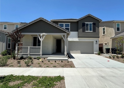 16668 Bristlecone Ave - Photo 1