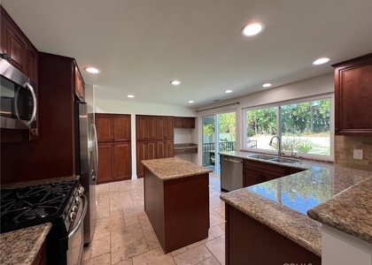 25281 Parthenon Avenue - Photo 1