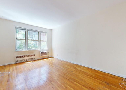 East 88th Street - Photo 1