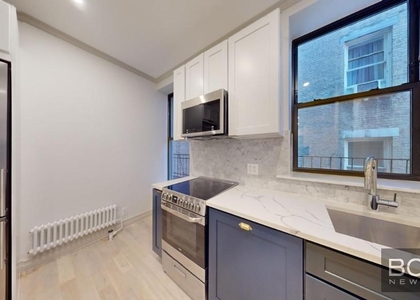 West 91st Street - Photo 1