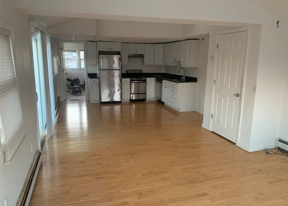 2a Bayview Avenue E - Photo 1