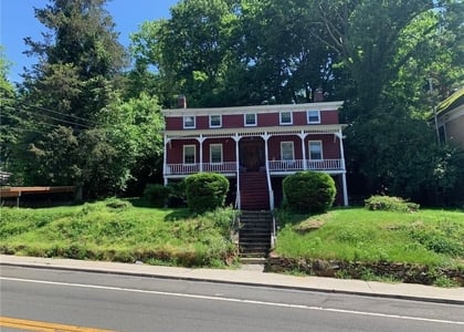 127 N Riverside Avenue - Photo 1
