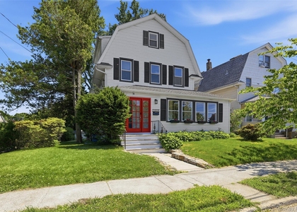 1415 Park Avenue - Photo 1