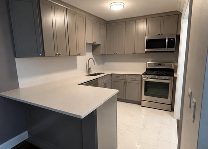 915 N Cricket Lane - Photo 1