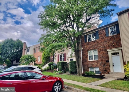8029 Sleepy View Lane - Photo 1