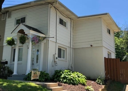 10615 Maple Street - Photo 1
