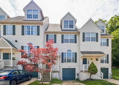 321 Sage Lane - Photo 1