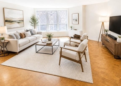 224 W Rittenhouse Square - Photo 1