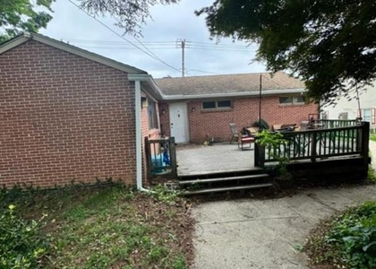 411 S Walnut Street - Photo 1