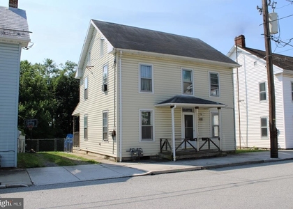 109 Lumber Street - Photo 1