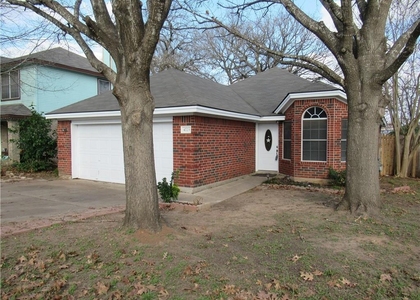 4723 Castleman Dr - Photo 1
