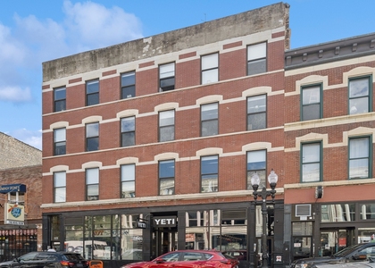 1572 N Milwaukee Avenue - Photo 1