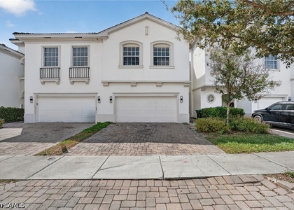 7013 Romana Way - Photo 1