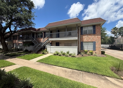 2250 Bering Drive - Photo 1