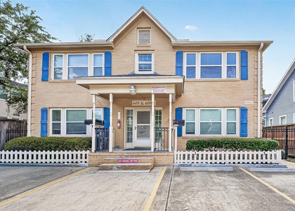 609 Cortlandt Street - Photo 1