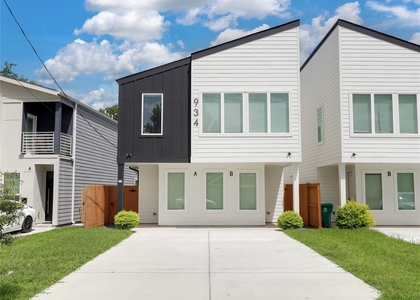 934 South Lane - Photo 1