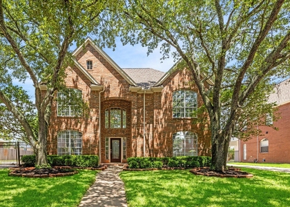 2715 Oakland Drive - Photo 1