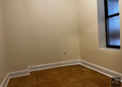 East 80 Street - Photo 1