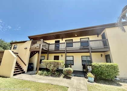 5650 N Banana River Boulevard - Photo 1