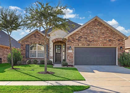 5215 Baroness Lane - Photo 1