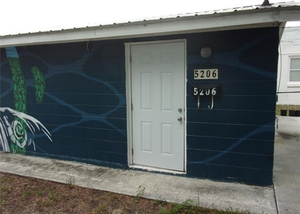 5206 7th Street - Photo 1