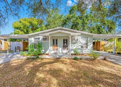 616 Dogwood Court - Photo 1