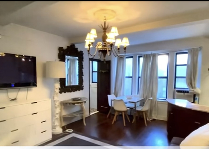 East 58th Street - Photo 1