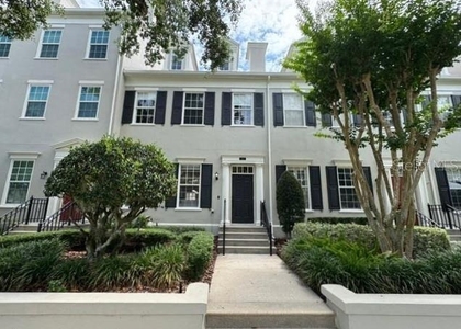 537 Campus Street - Photo 1
