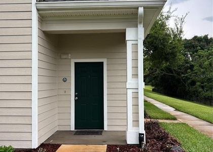 304 Southern Pecan Circle - Photo 1
