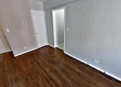 58th St & 1st Avenue  - Photo 1