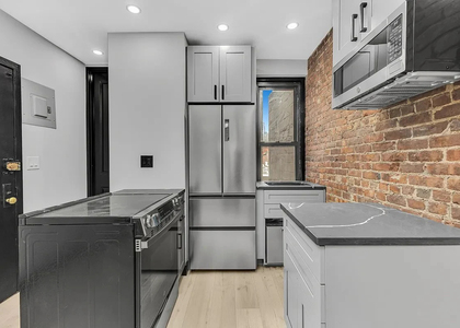 438 West 52nd Street Apartment - Photo 1