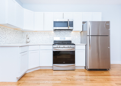 128 India St 11222 - Photo 1