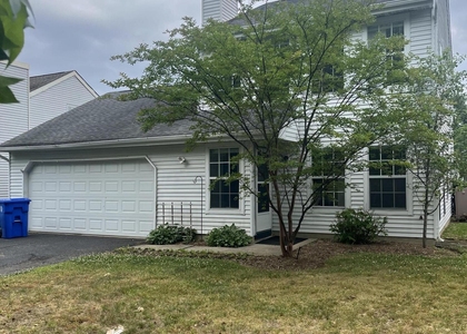 157 Malibu Drive - Photo 1