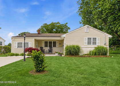 81 Berry Place - Photo 1