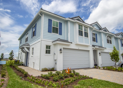 171 Se Birch Terrace - Photo 1