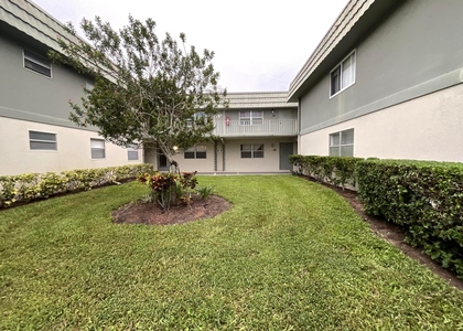 679 Saxony Way - Photo 1