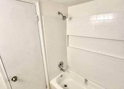 417 N K Street - Photo 1