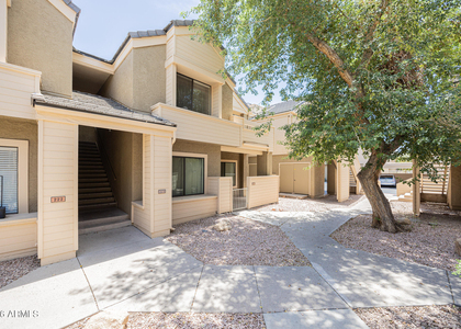 2035 S Elm Street - Photo 1