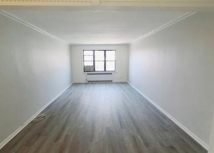 98-76 Queens Boulevard - Photo 1