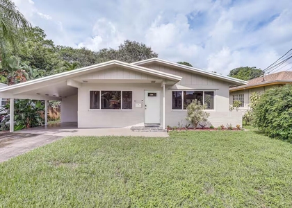 124 Sw 2nd Street - Photo 1