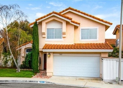 30056 Oceanus - Photo 1