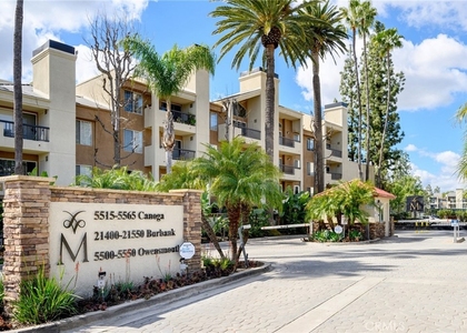 5565 Canoga Avenue - Photo 1