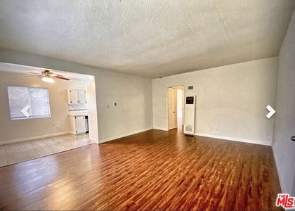 1868 10th Street - Photo 1
