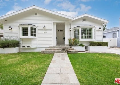 1908 S Durango Avenue - Photo 1